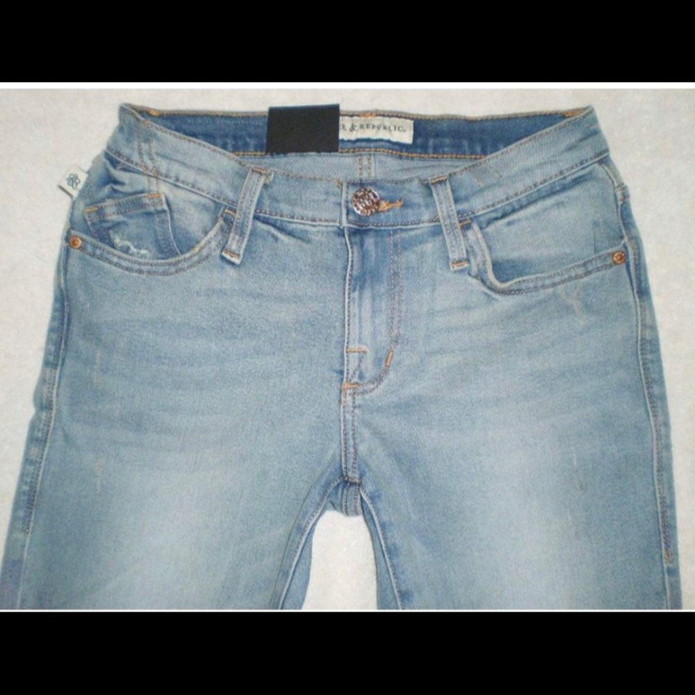 Rock And Republic Kaia Mid Rise Stretch Mom Jeans